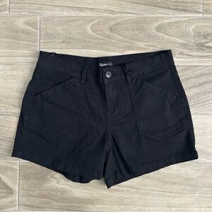New Supplies by Unionbay Black Shorts | Size 10